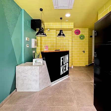Funker Hostel-3